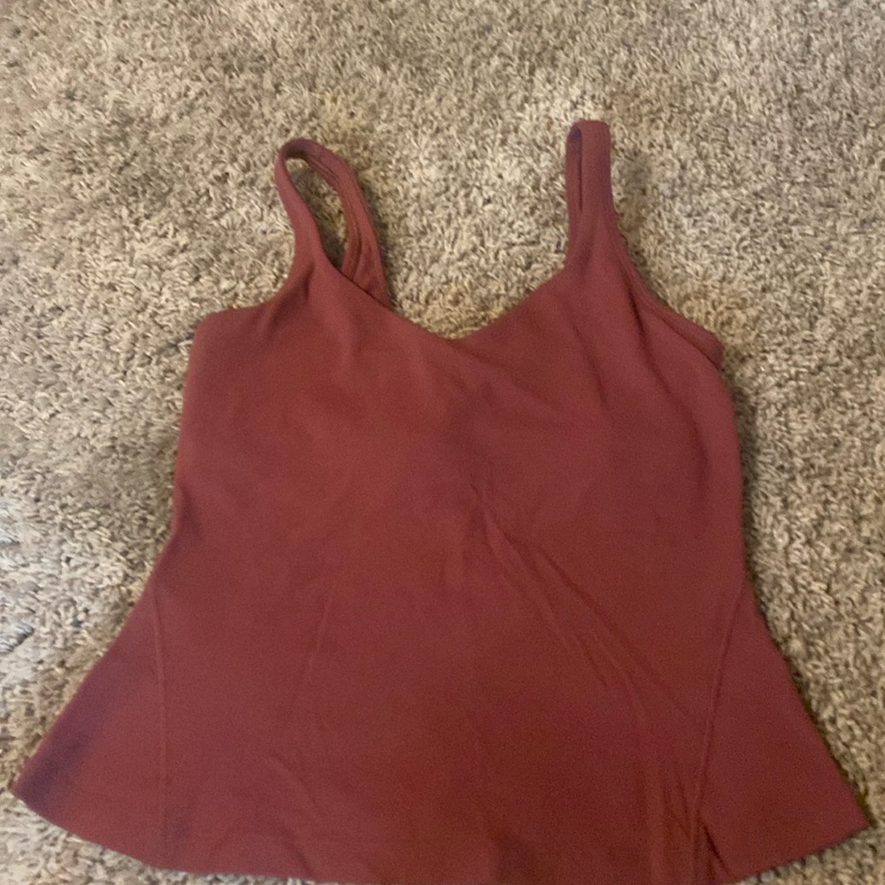 Lululemon tank. Built in bra
